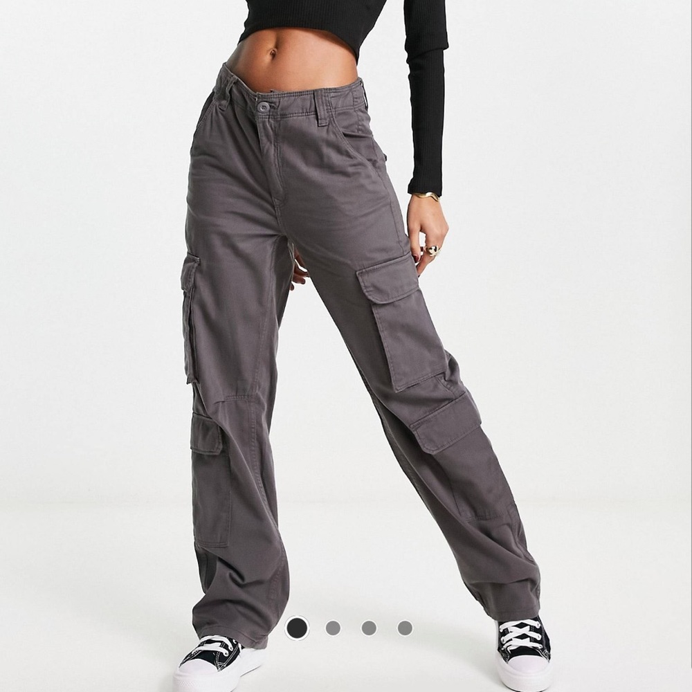 *SOLD OUT online* ASOS Bershka multi pocket cargo pants in dark gray